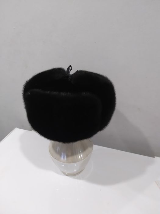 Продам шапку норкавую.