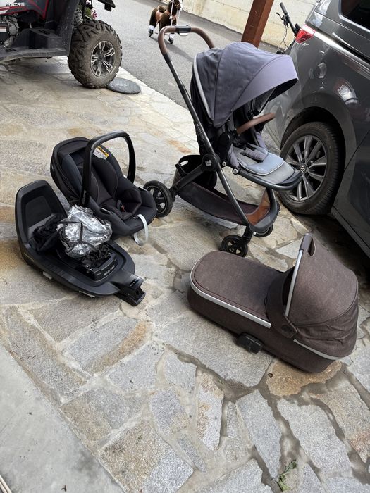 Количка Maxi Cosi Adorra 3 in 1, столче за кола, кош за новородено