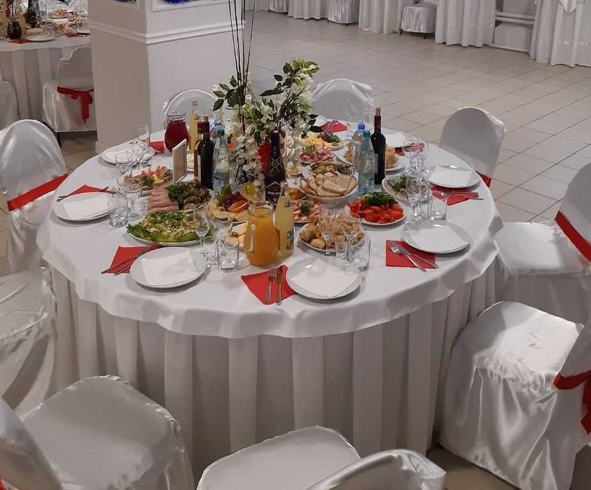 Продам столы и стулья