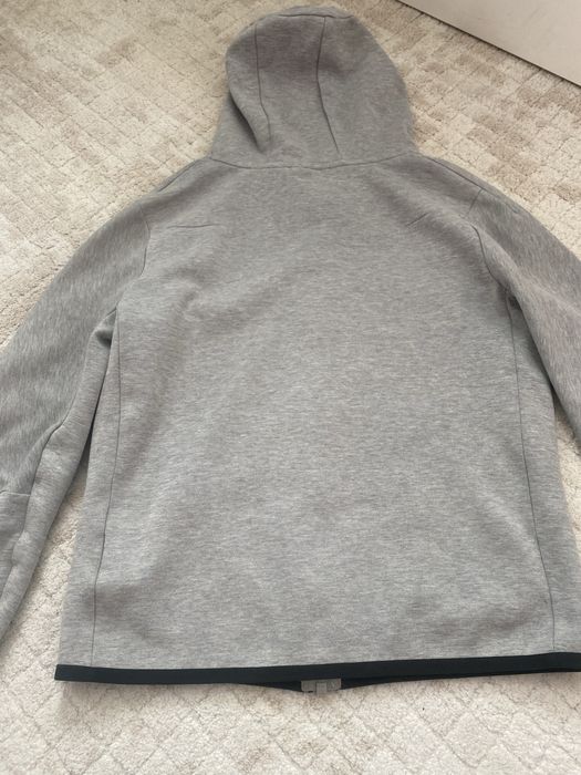 Nike tech fleece L размер юноши