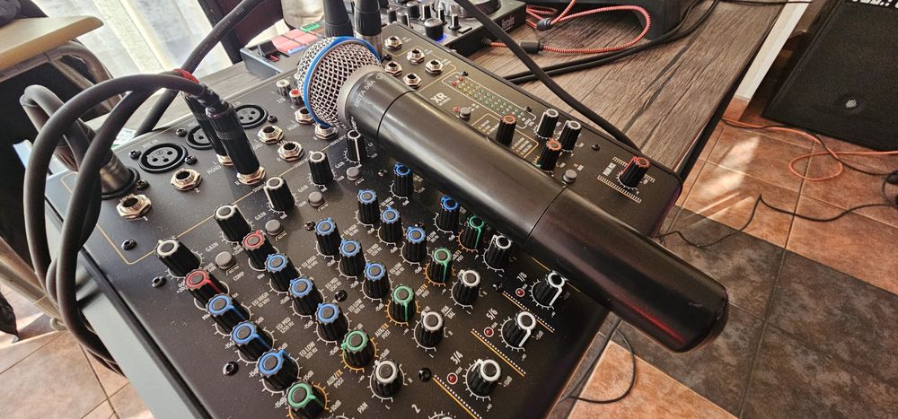 DJ Fly - muzica si Solist vocal si muzica mecanica  ptr  petreceri