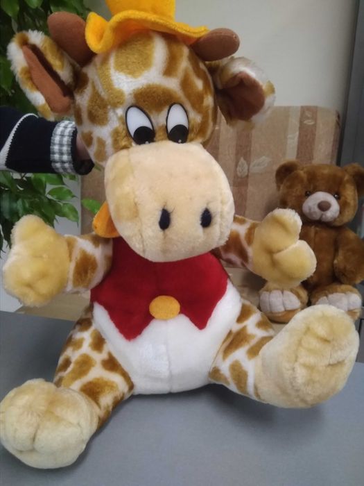 Продавам детски плюшени играчки