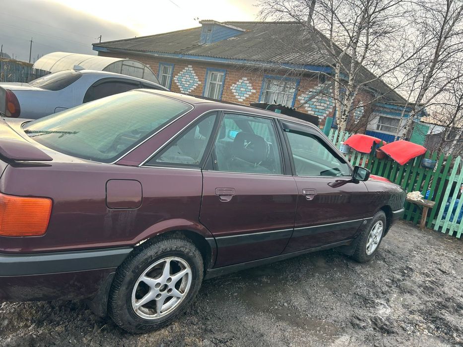 Продам авто Ауди 80б 3