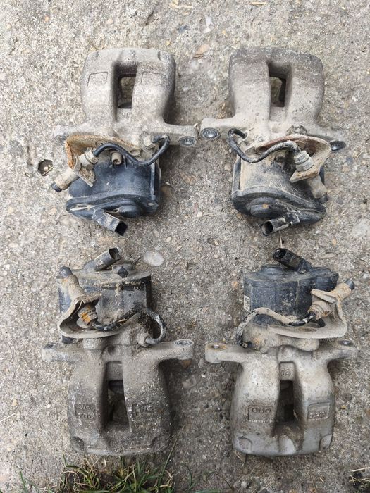 Etrier Volkswagen Passat B6 / etriere față spate Passat B6 /portetrier