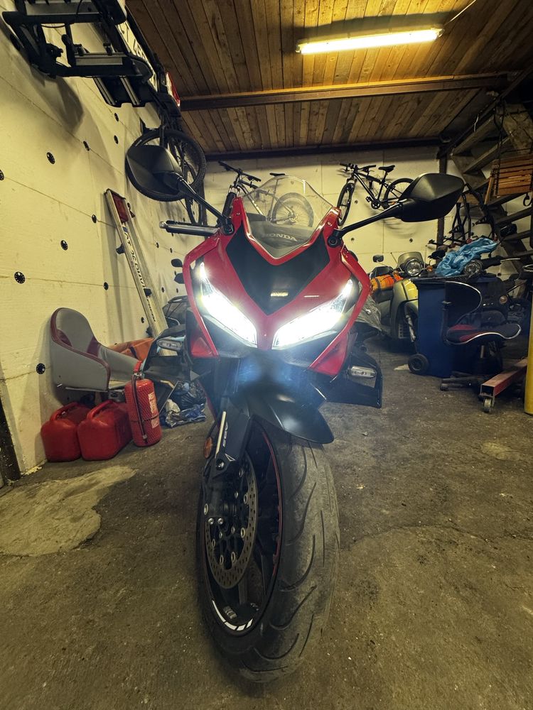 Honda cbr 650r, 2023, primul propietar!