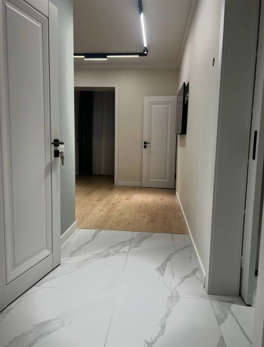 Продается 2 комнатная квартира ремонт ул.Генерал Петрова Паркентский