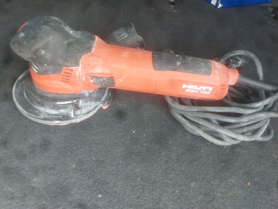 HILTI DGH 130-Машина за шлифоване на бетон и довършителни работи по ст