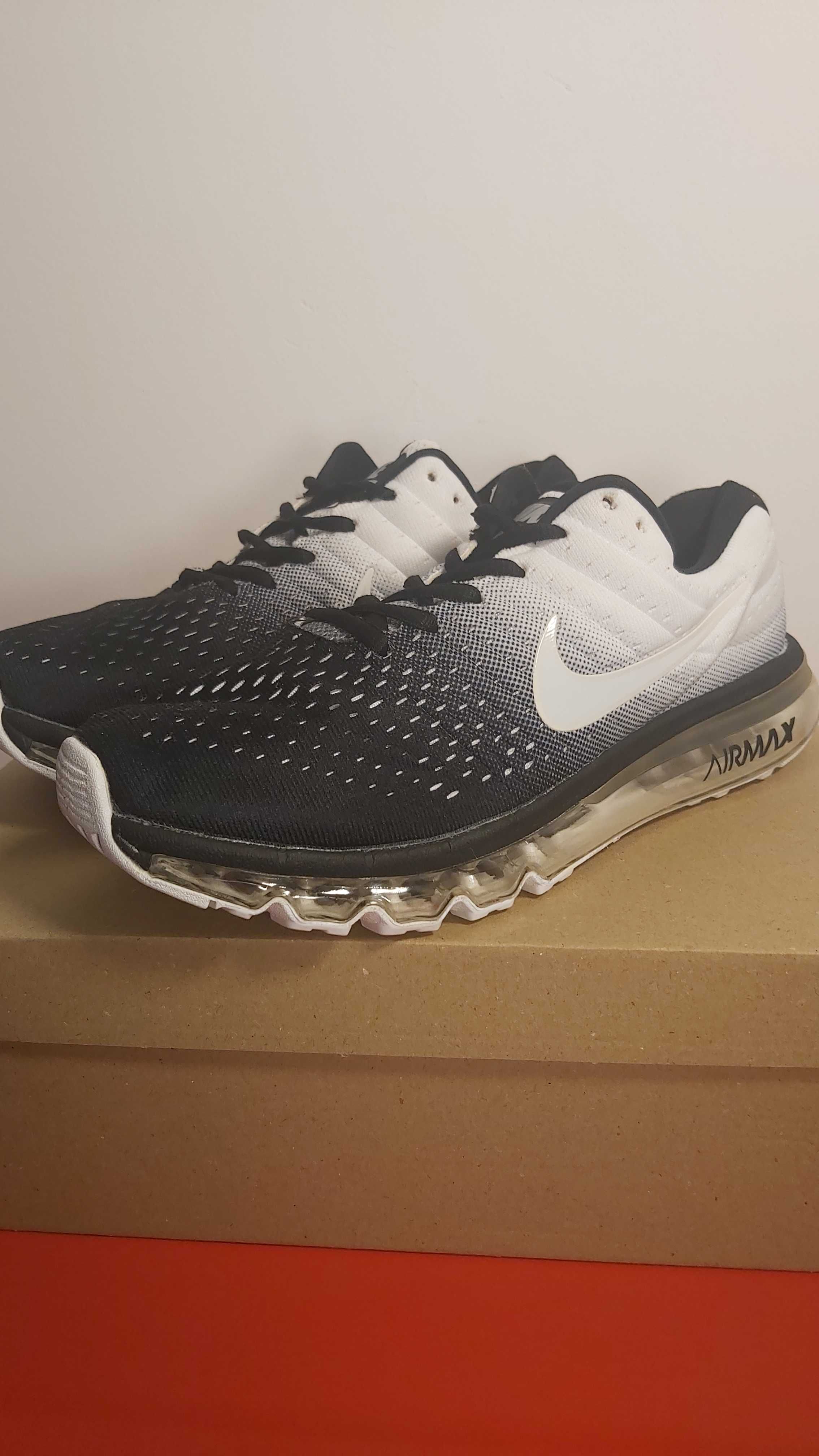 Nike Air Max 2017 Black & White - Номер 44