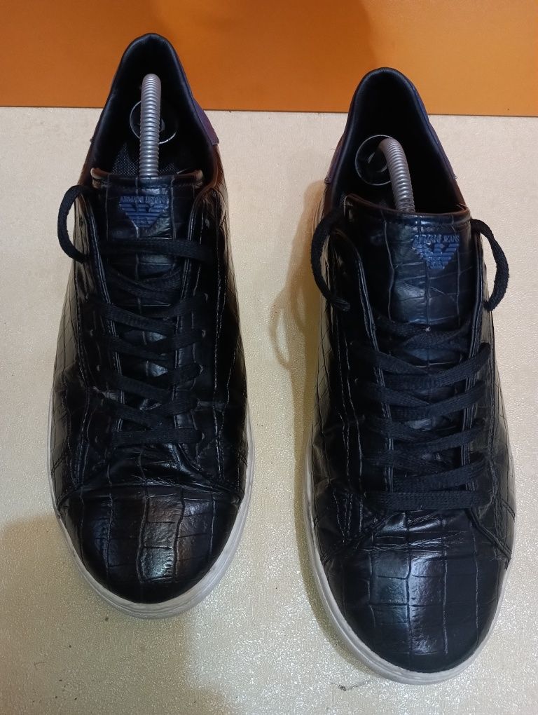 Armani Jeans N 45 кожени - 45 лв