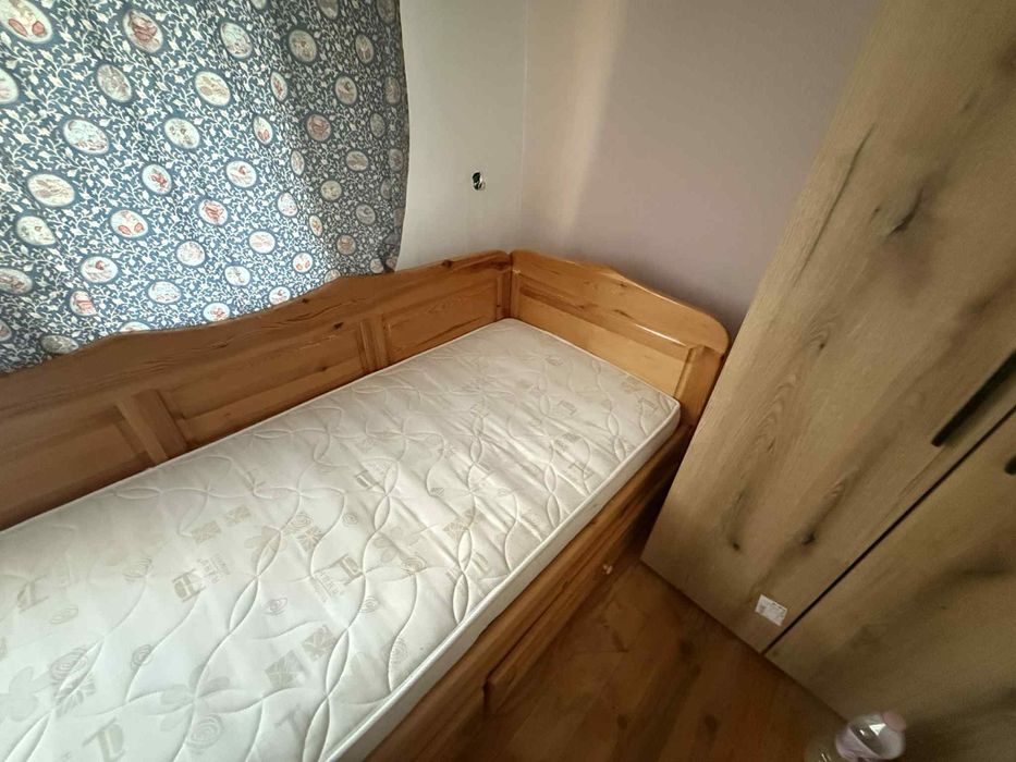 Единични легла чам