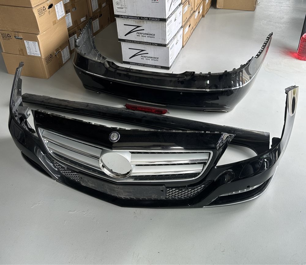 Оригинални Брони за CLS W218 Оригинална предна, задна броня и прагове