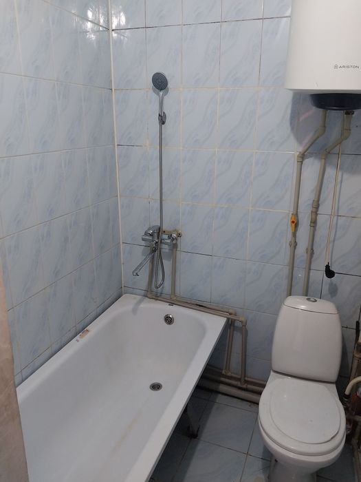 Квартира жалга бериледи