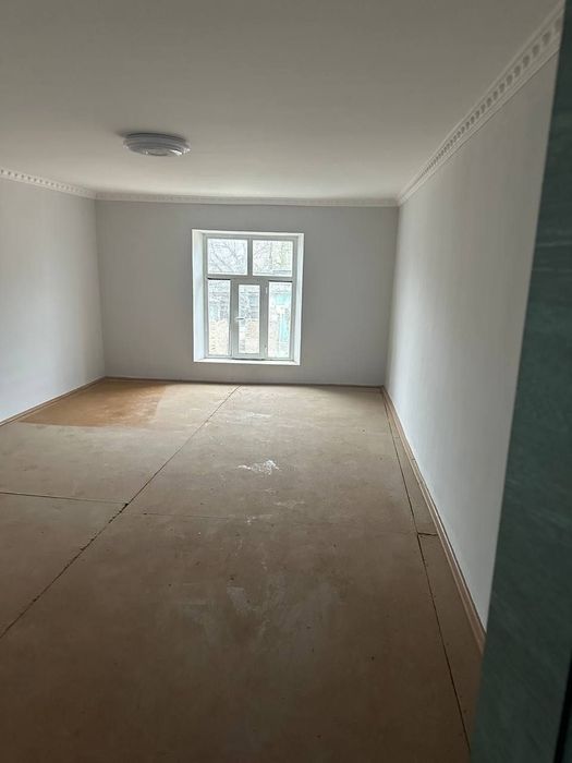 Срочно срочно  Очень Дёшево Продается Домик 2х Этажный Секционного