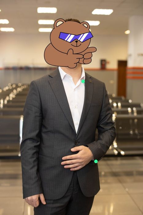 Продам костюм троика