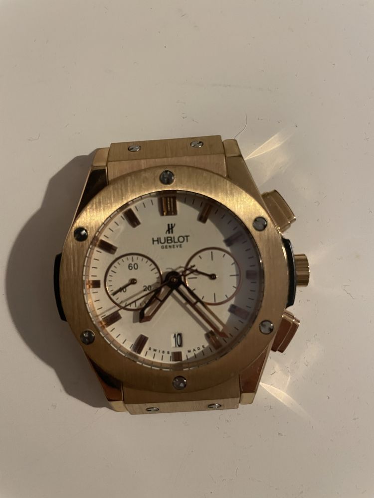 Продавам Hublot Big Bang Rose Gold