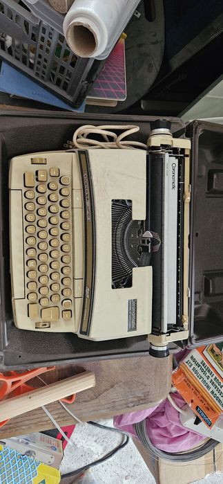 Masina de scris vintage Coronamatic