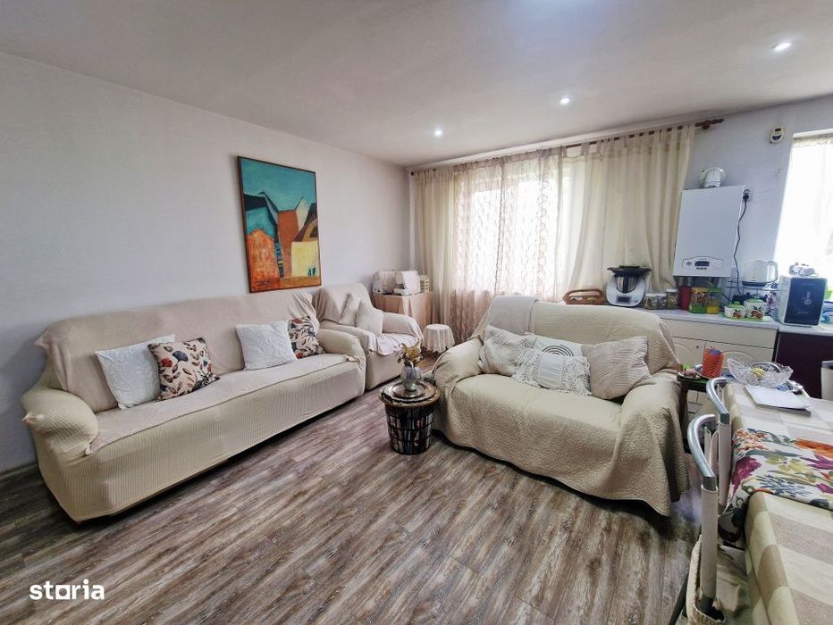 Casa cu suflet in centrul Medgidiei– gradina superba