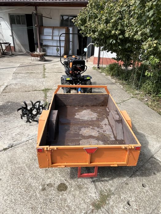 Tractoras EvoTools diesel nou cu remorca