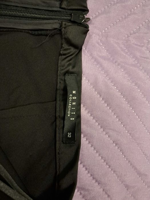 Официална черна пола Mohito