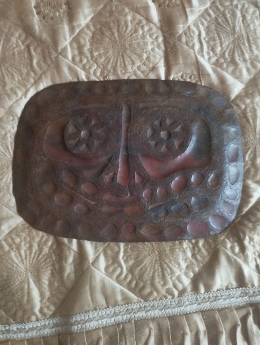 Tavă lucrată manual din cupru anul 1960