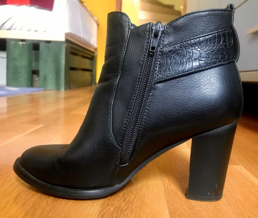 НОВИ дамски боти, номер 37
