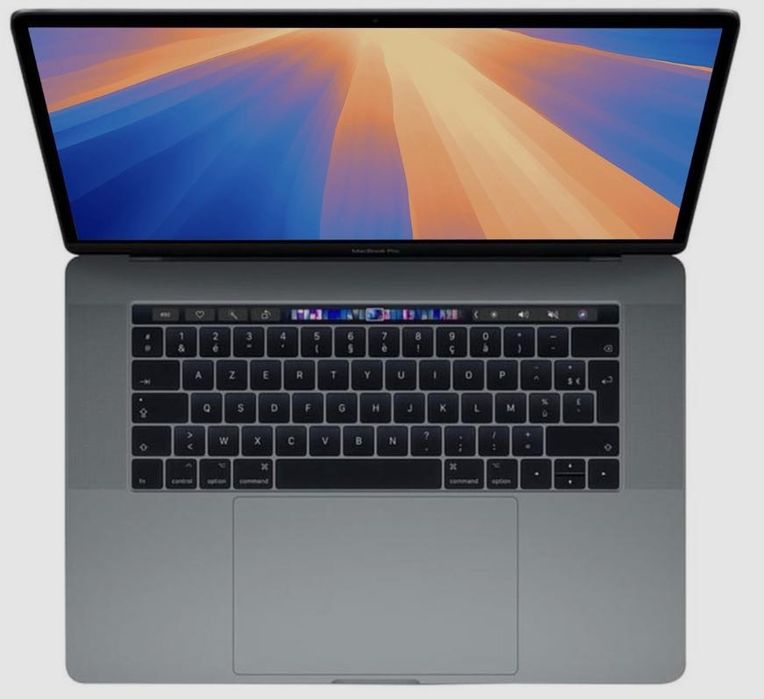 Mac book pro i7 16gb 2tb ssd