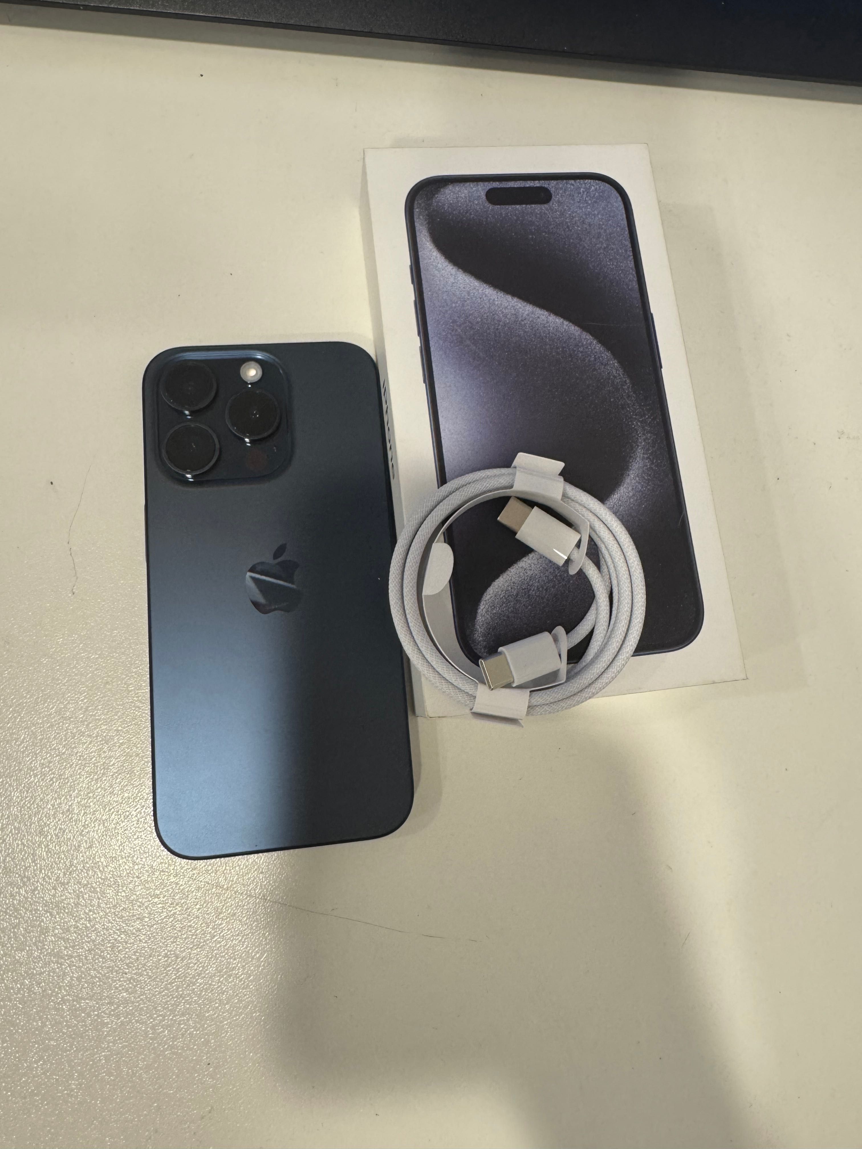 iPhone 15pro 128GB с гаранция