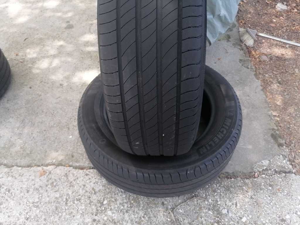 2 бр. Michelin Primacy 4 215/55R17