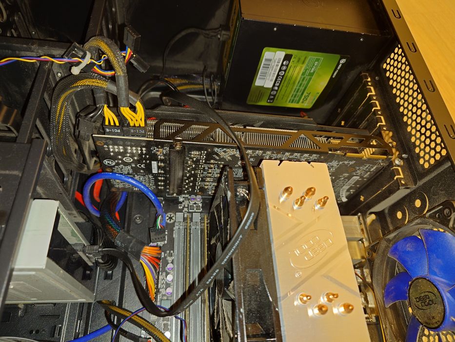 Calculator PC A8 R290X