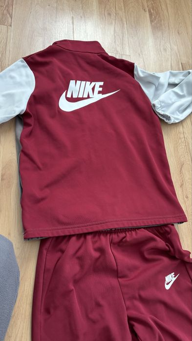 Детски анцунг Nike