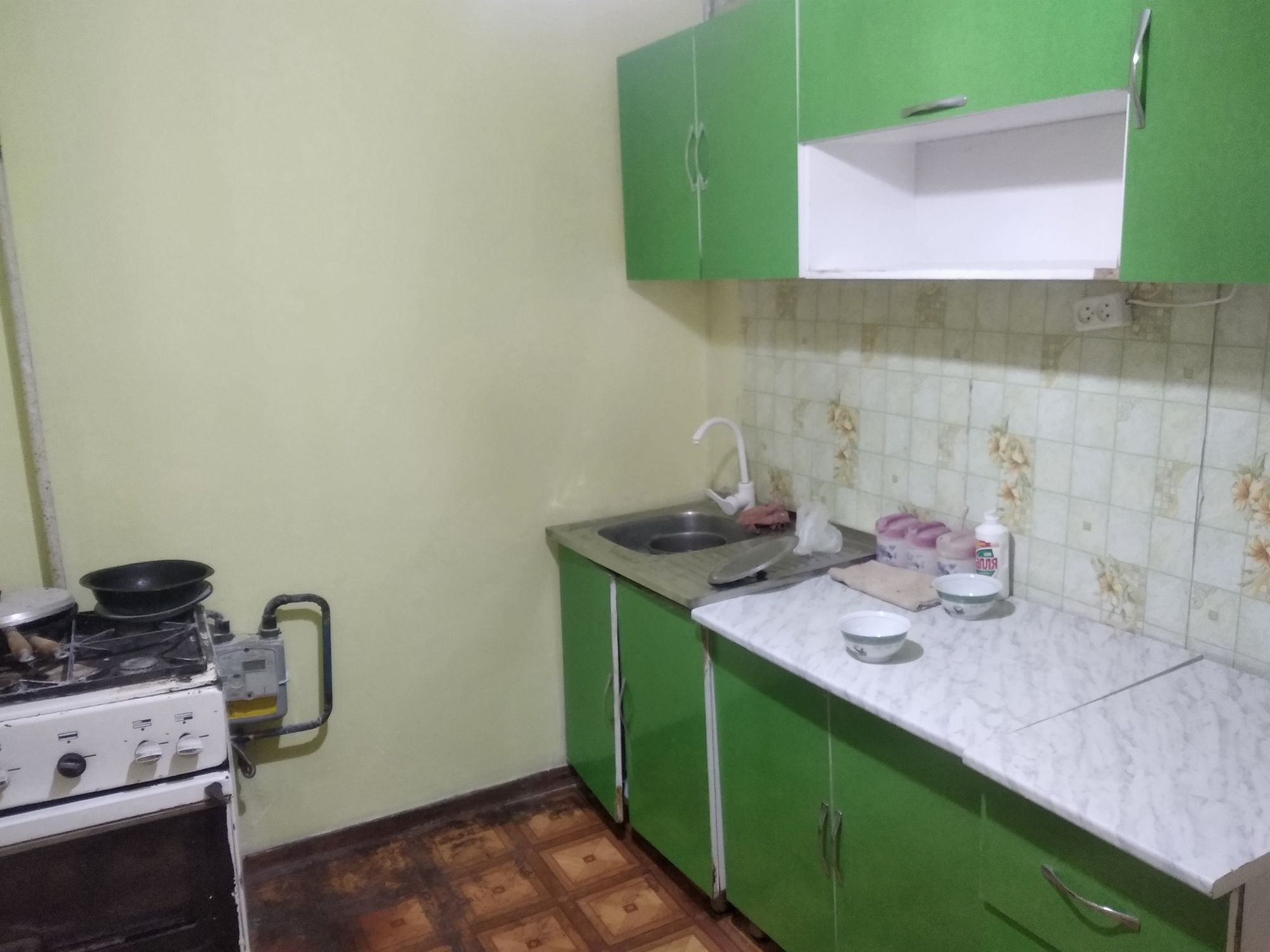 22 м/р 3 ханалы квартира арендага бериледи.