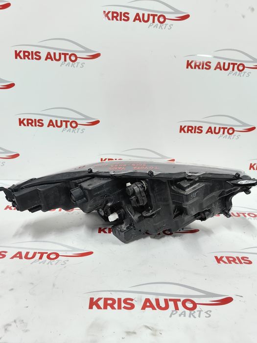 Десен фар Toyota Yaris 2019-23г Full LED/Тойота Ярис 2019-23г