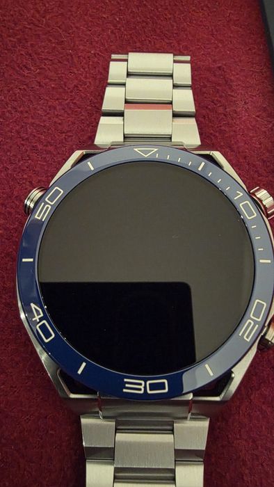 Vand smartwatch Huawei Watch Ultimate impecabil, in garantie