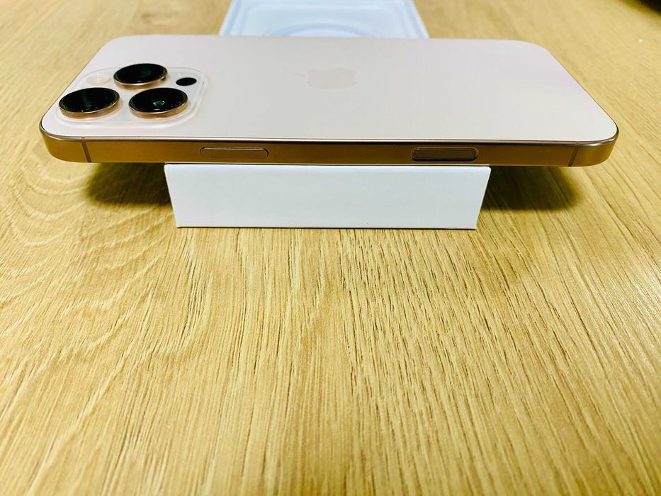 НОВ !! Apple iPhone 16 Pro Max, 256GB, 5G, Desert Titanium, Технополис