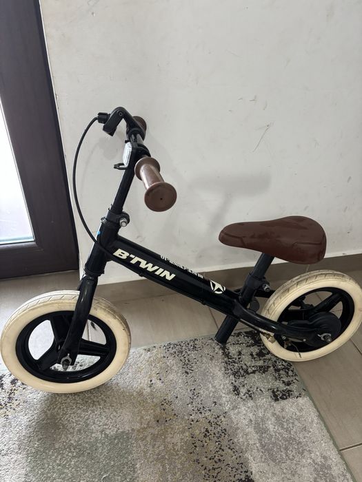Bicicleta fara pedate BTWIN - Decathlon 2-4 ani