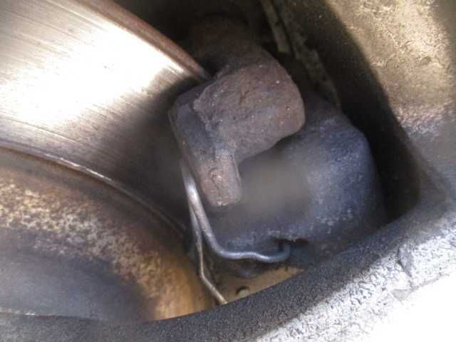 Etrier frana spate stanga dreapta MAZDA 5 an 2010 originali PROBATI