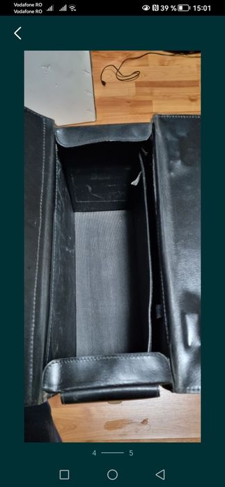 Vând geanta de voiaj franzen in stare buna