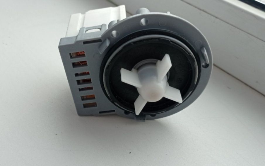 Насос  стиральной машины автомат