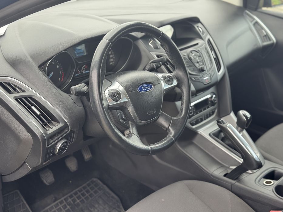 Ford Focus 2013 benzina 147.000km