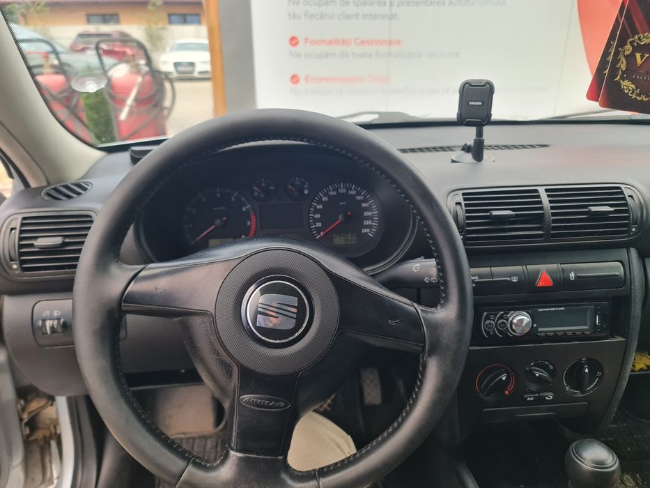 Vând seat leon 2005 1.6