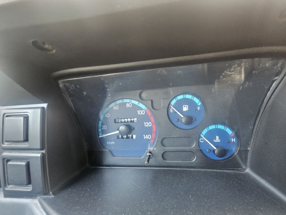 Дамас сотилади2023 йил тозза