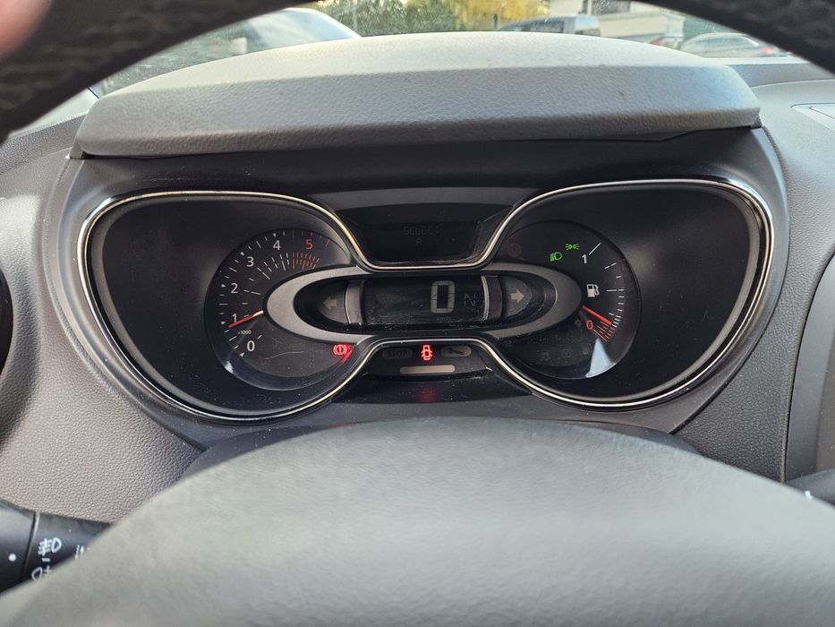 Renault Captur 2019 1.5dci automat