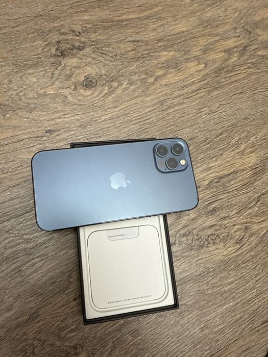 Iphone 12 pro с коробкой