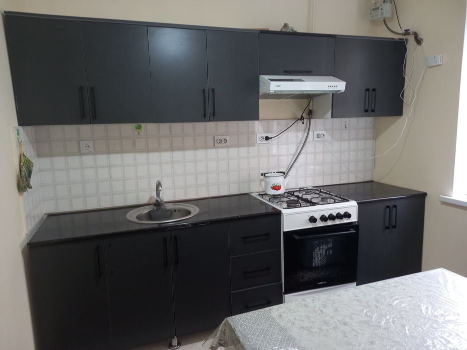 Квартира сотилади, 3 хонали, 71 кв. м.