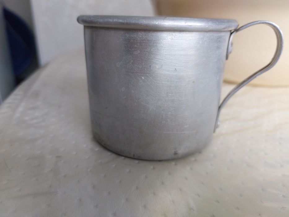 Продам железный кружка