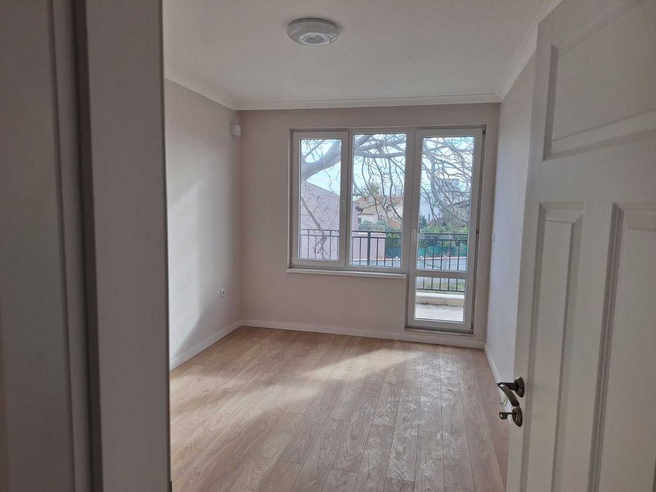 Продава се Къща в Варна, м-т Траката - 150 кв.м за 2600 €/кв.м - Снимка #4