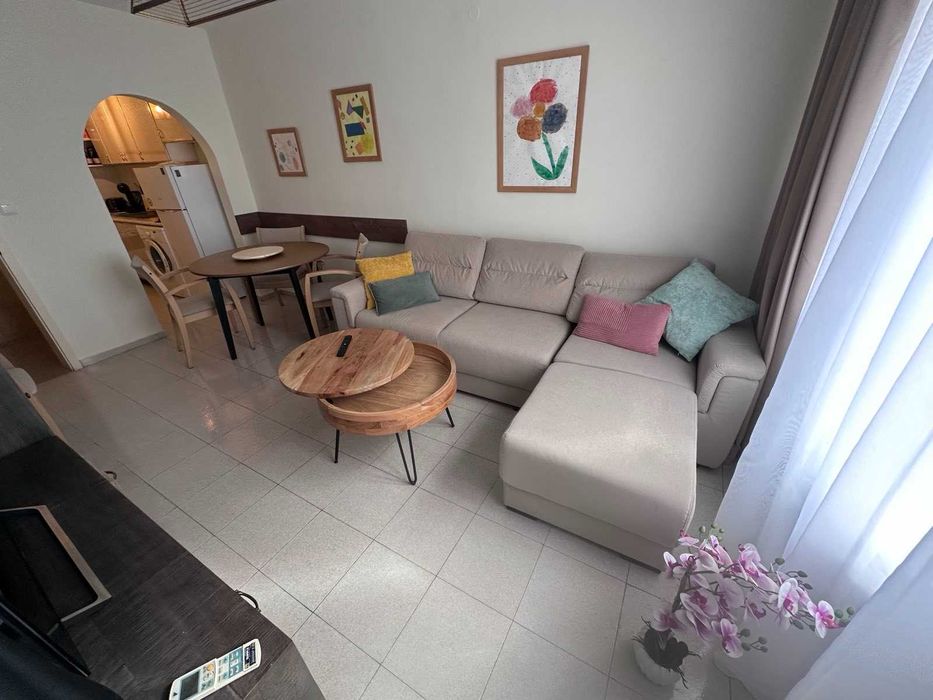 Двустаен апартамент в Каменица 1