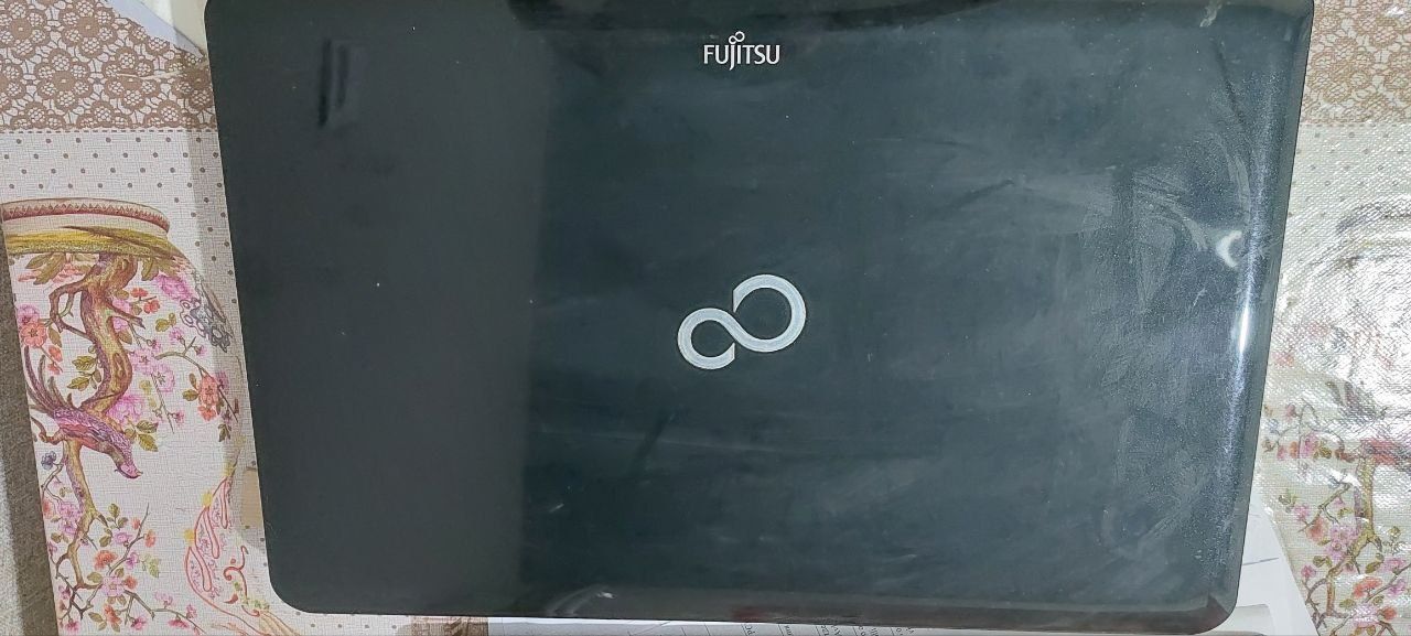 Продам ноутбук Fujitsu