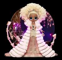 Кукла ЛОЛ Королева NYE Queen на светящейся подставке в виде месяца New