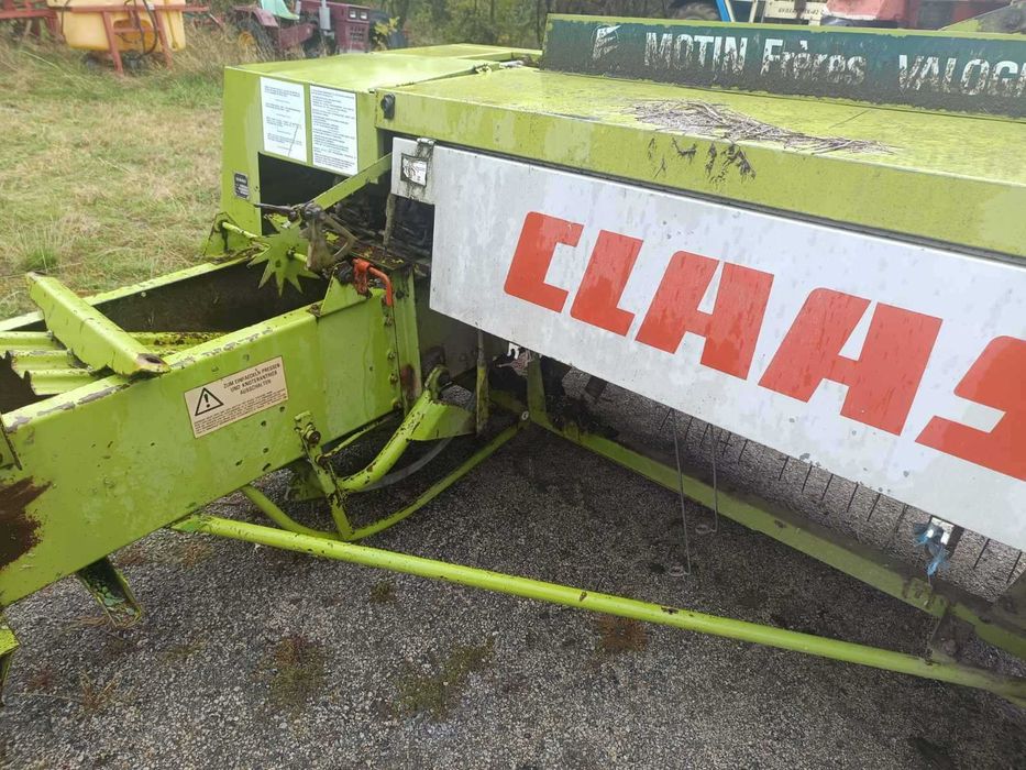 Балировачка/ Сламопреса Claas Markant 41 + Събирач за сено СИП-220м